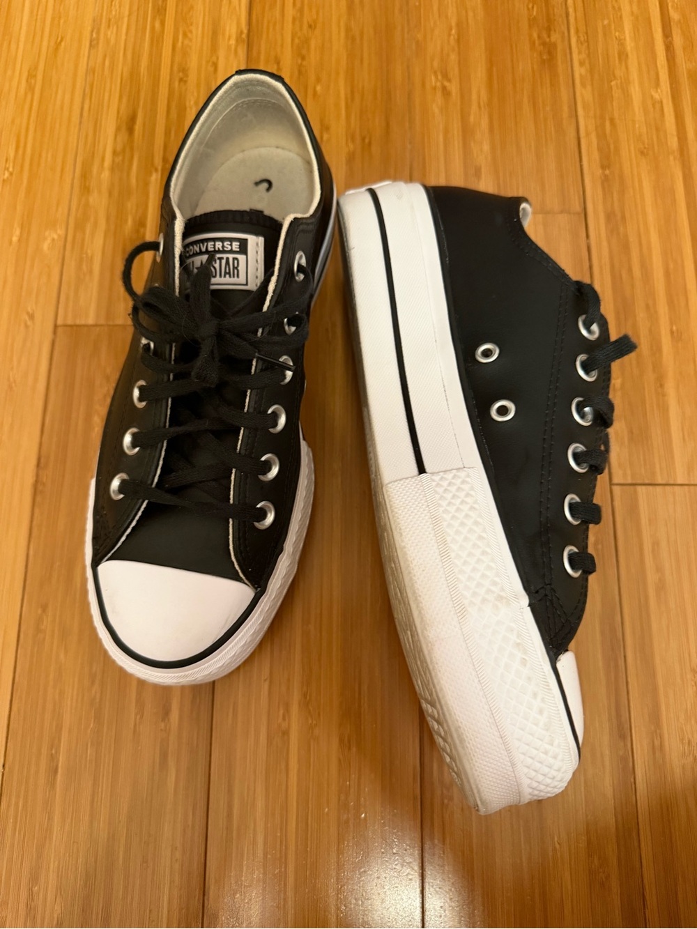 Converse Low Top Sneakers - Black/White